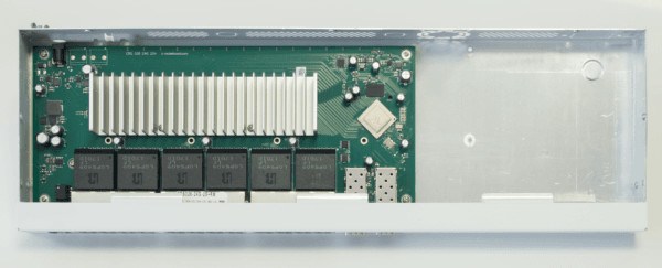 CRS326-24G-2S+RM - Image 2
